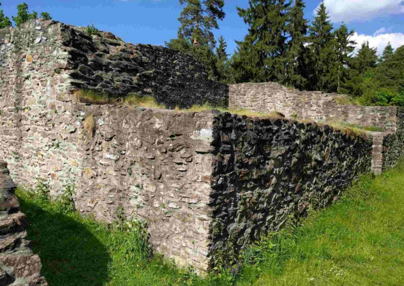zřícenina Hrádek Kozí Hřbet, Czech Republic (Czechia)